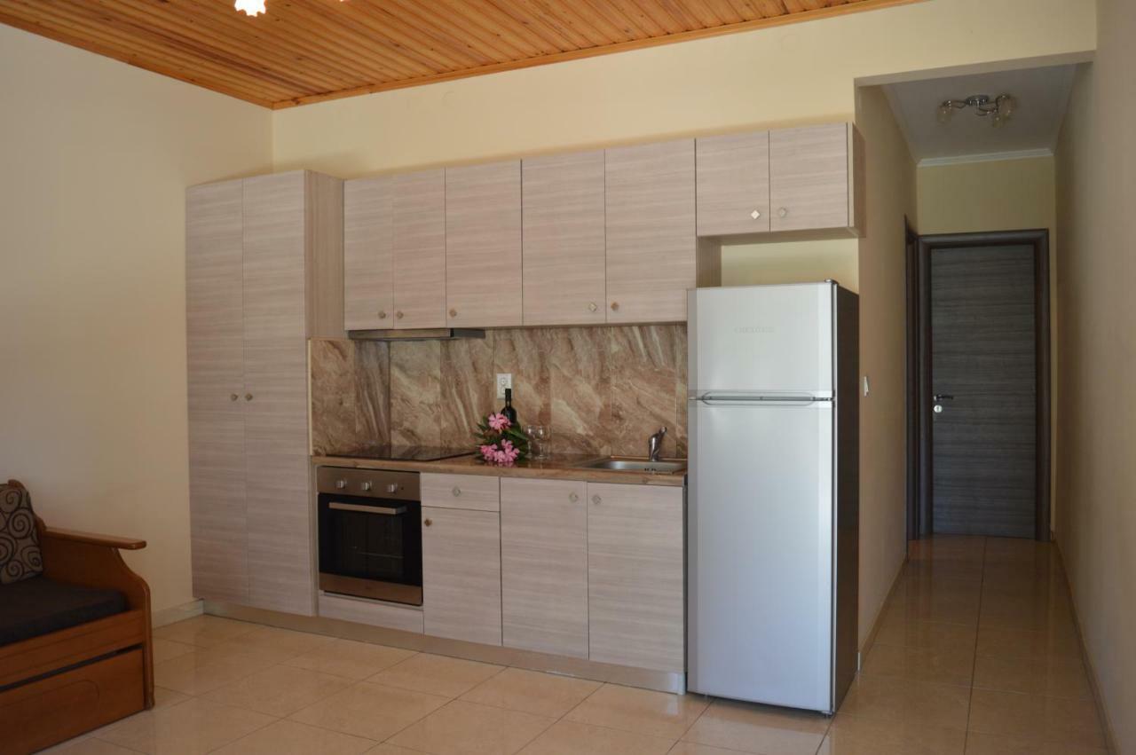 Garden View Apartments Ánaxosz Kültér fotó